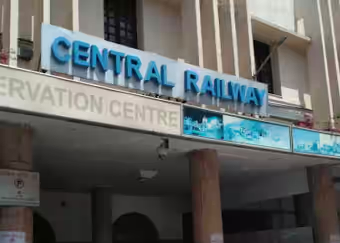 Center Railway Reservation