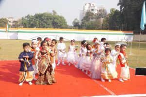 IMG-20240126-WA0564-300x200 मंडल रेल प्रबंधक, पुणे मंडल, मध्य रेल ने 75वें गणतंत्र दिवस के अवसर पर राष्ट्रीय ध्वज फहराया