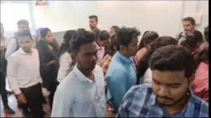 IMG-20240310-WA0023-300x168 नौकरी का लालच देकर बेरोजगारों से धोखाधड़ी करनेवाले जालसाजों को युवासेना ने सिखाया सबक