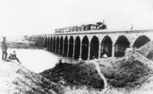 IMG-20240415-WA0100-300x186 मध्य रेल का गौरवशाली 171 वर्षों का सुहाना सफर
