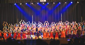 Akshay-Trariya-Dance-300x159 शिष्य को गुरु बनते देखना और अपने शिष्य द्वारा प्रदर्शित कला को देखना सौभाग्य का क्षण : डॉ. स्वाति दैठणकर