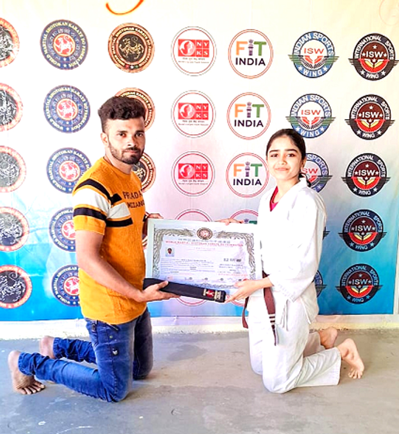 Arya Baravkar