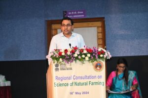 IMG-20240516-WA0230-300x200 राज्य में 25 लाख हेक्टेयर क्षेत्र प्राकृतिक खेती के तहत लाने का कृषि विभाग का उद्देश्य : कृषि आयुक्त प्रवीण गेडाम