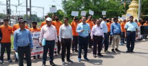 IMG-20240606-WA0162-300x135 पुणे रेल मंडल पर अंतरराष्ट्रीय लेवल क्रॉसिंग दिवस का संरक्षा विभाग द्वारा किया गया आयोजन