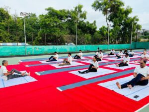IMG-20240621-WA0379-300x225 पुणे मंडल पर अंतर्राष्ट्रीय योग दिवस मनाया गया