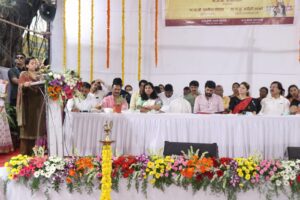 IMG-20240630-WA0240-300x200 केंद्रीय राज्य मंत्री मुरलीधर मोहोल और महिला एवं बाल विकास राज्य मंत्री कु. अदिति तटकरे की उपस्थिति में ‘आरोग्यवारी अभियान’ शुरू