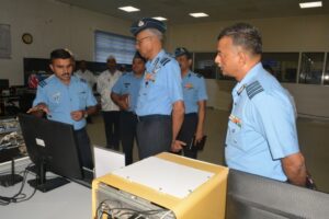 IMG-20240706-WA0238-300x200 एओसी-इन-सी मेंटेनेंस कमांड ने बेस रिपेयर डिपो पुणे का किया दौरा