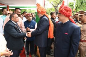 IMG-20240815-WA0328-300x200 पुणे में स्वतंत्रता दिवस पर राज्यपाल सी. पी. राधाकृष्णन द्वारा ध्वजारोहण