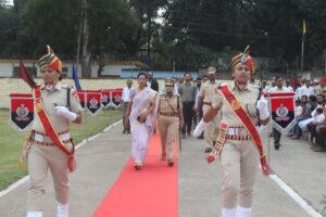 IMG-20240815-WA0685-300x200 मंडल रेल प्रबंधक, पुणे मंडल ने 78वें स्वतंत्रता दिवस के अवसर पर राष्ट्रीय ध्वज फहराया