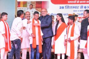 IMG-20240928-WA0561-300x200 20वें दिव्य कला मेले का राज्यपाल के हाथों किया गया उद्घाटन