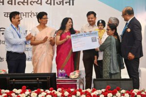 PNS-Yojana2-300x200 केंद्र सरकार की एनपीएस वात्सल्य योजना का शुभारंभ, पुणे में योजना पंजीकरण की शुरूआत