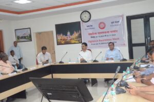 IMG-20241004-WA0409-300x199 पुणे रेल मंडल में ‘सतर्कता जागरूकता संगोष्ठी’ का किया गया आयोजन