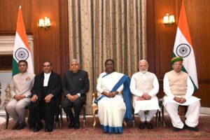 Presidentpic111120242S7DQ-300x200 न्यायमूर्ति संजीव खन्ना ने देश के 51वें मुख्य न्यायाधीश पद की शपथ ली