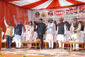 CM-Panipat4-300x202 पानीपत शौर्य स्मारक के विकास के लिए सर्वतोपरी सहयोग : मुख्यमंत्री देवेंद्र फडणवीस