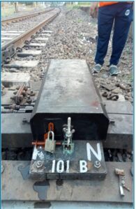 IMG-20250214-WA0350-195x300 भारतीय रेलवे द्वारा मध्य रेल के इनोवेशन को प्रथम और द्वितीय पुरस्कार से सम्मानित किया गया