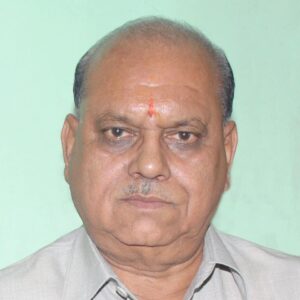 Ajai-Kumar-1-300x300 अंतिम विदाई- मेरे देश की धरती, एक सन्नाटे में डूबी 