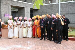 IMG-20250501-WA0411-300x200 महाराष्ट्र दिवस के अवसर पर यशदा में 71 लोगों ने किया रक्तदान