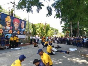 IMG-20250507-WA0290-300x226 पुणे रेलवे स्टेशन और पुणे डीजल लोको शेड में मॉक ड्रिल का आयोजन
