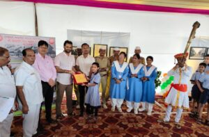 IMG-20250725-WA0283-300x197 कोल्हापुर, अहमदनगर और वठार स्टेशनों पर शताब्दी समारोह ‘स्टेशन महोत्सव’ का भव्य आयोजन