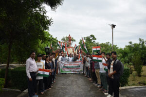 IMG-20250813-WA0407-300x200 हिंदी विश्वविद्यालय में तिरंगा रैली का हुआ भव्य आयोजन