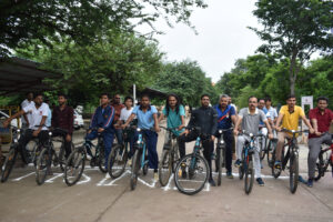 IMG-20250831-WA0278-300x200 हिंदी विश्वविद्यालय में राष्ट्रीय खेल दिवस समारोह 