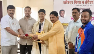 Komal-Mankar-300x174 धारेश्वर विद्या व क्रीड़ा प्रतिष्ठान की छात्राओं की राज्य और राष्ट्रीय स्तर पर स्वर्णिम कामयाबी